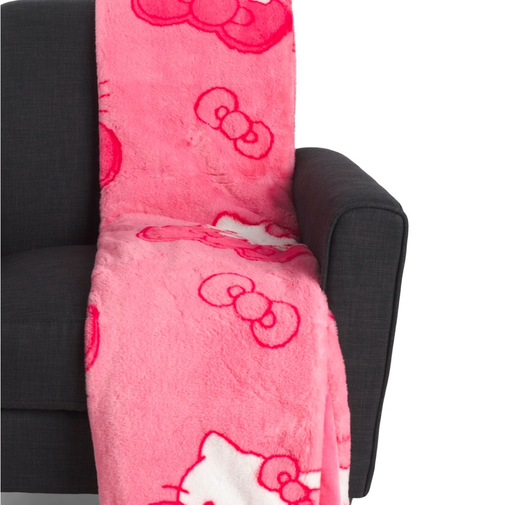 Hello kitty pink bow throw blanket